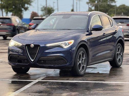 2019 Alfa Romeo Stelvio Base