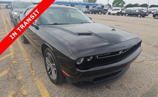 Pitch Black Clearcoat 2019 Dodge Challenger SXT