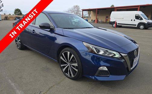 2020 Nissan Altima SR FWD