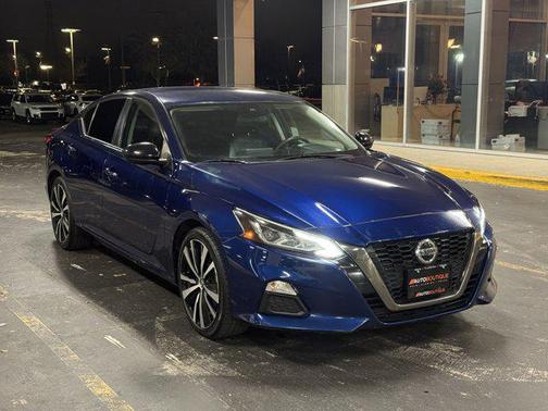 2020 Nissan Altima SR FWD