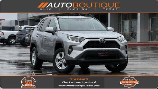 2021 Toyota RAV4 XLE