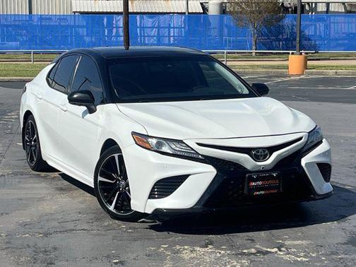 2018 Toyota Camry XSE