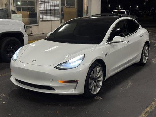 2020 Tesla Model 3 Standard Range Plus