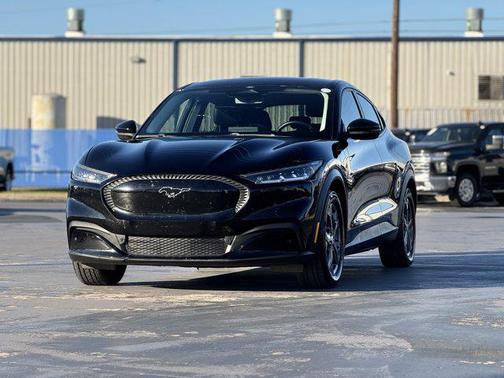 2021 Ford Mustang Mach-E Select