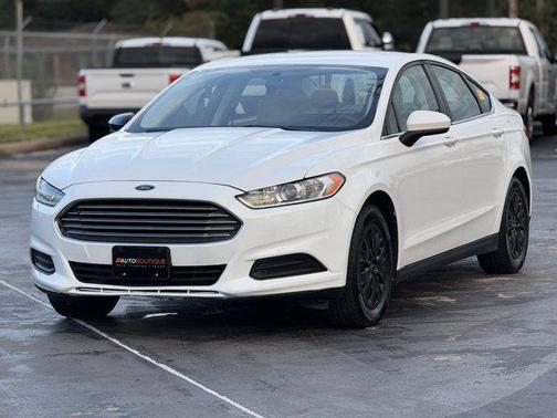 2014 Ford Fusion S