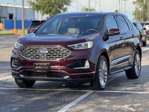2020 Ford Edge Titanium