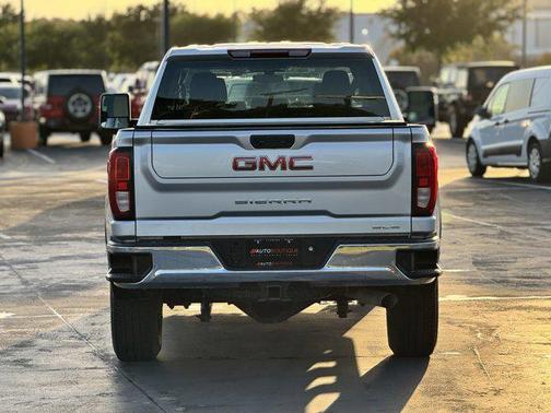 2023 GMC Sierra 2500 SLE