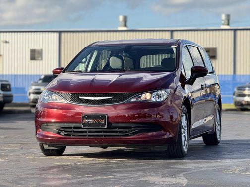 2017 Chrysler Pacifica Touring