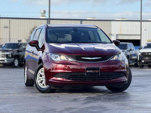 2017 Chrysler Pacifica Touring