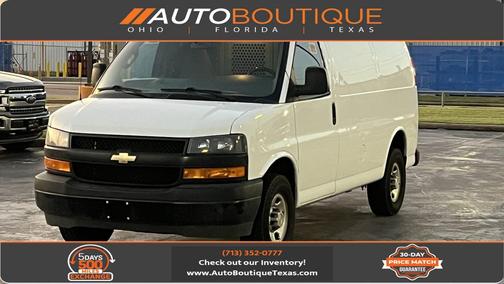 Summit White 2022 Chevrolet Express 2500 LT
