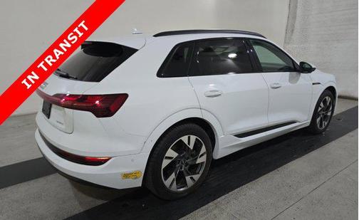 2021 Audi e-tron Premium