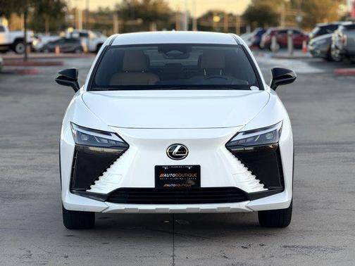 2025 Lexus RZ 300e RZ 300e