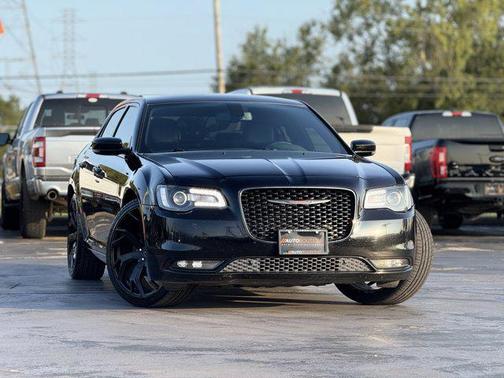 2021 Chrysler 300 S
