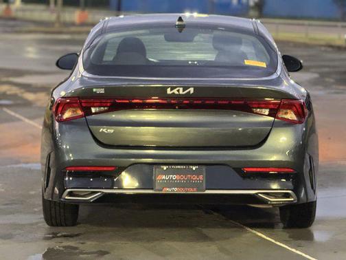 2022 Kia K5 LXS