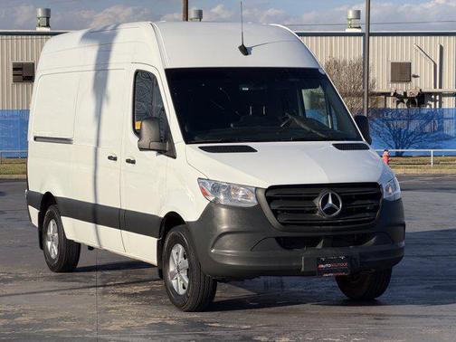 2022 Mercedes-Benz Sprinter 1500 Standard Roof I4