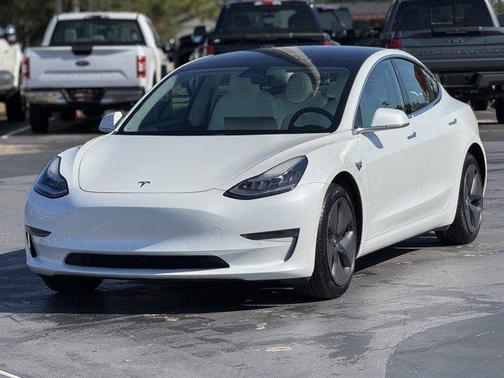 2020 Tesla Model 3 Standard Range Plus