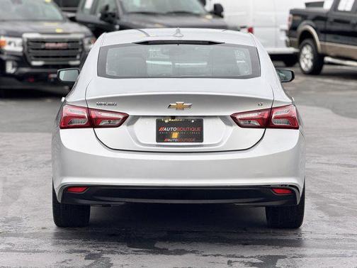 2021 Chevrolet Malibu FWD LT