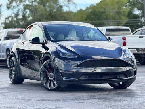 2022 Tesla Model Y Performance Dual Motor All-Wheel Drive