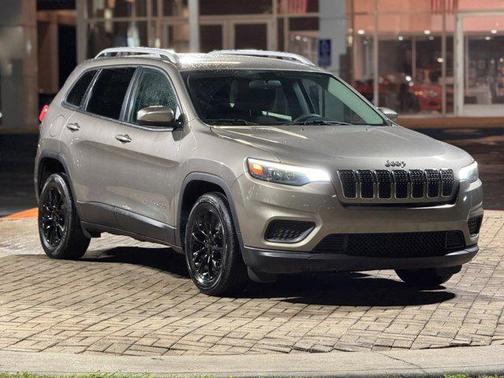 2020 Jeep Cherokee Latitude