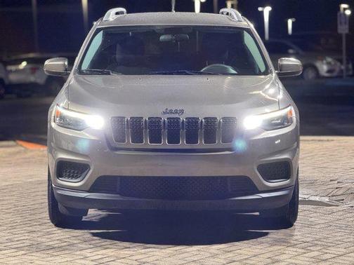 2020 Jeep Cherokee Latitude