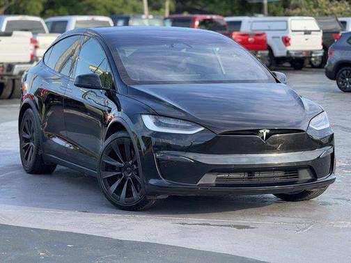 2022 Tesla Model X Plaid Tri Motor All-Wheel Drive