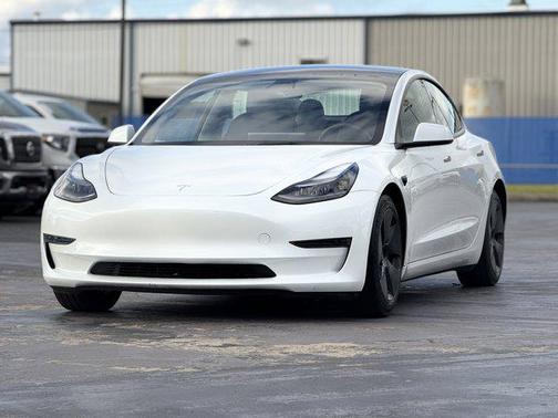 2023 Tesla Model 3 Standard Range