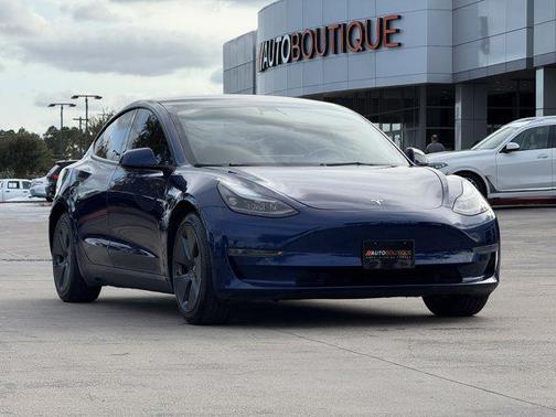 2022 Tesla Model 3 Standard Range