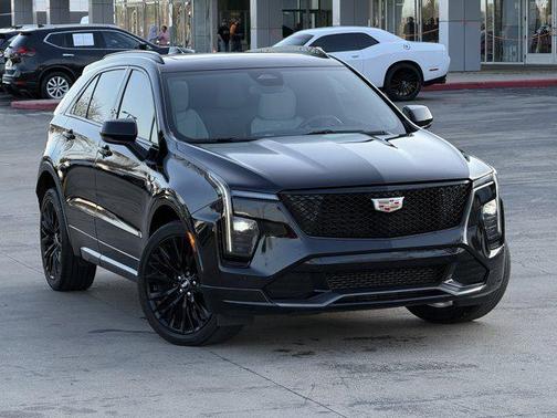 2024 Cadillac XT4 Sport