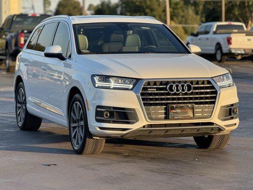 2018 Audi Q7 2.0T Premium Plus
