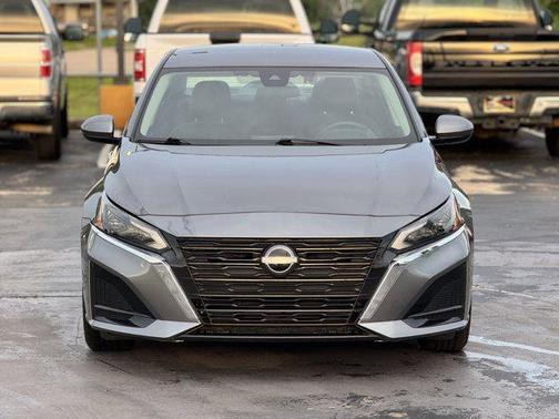2023 Nissan Altima S FWD