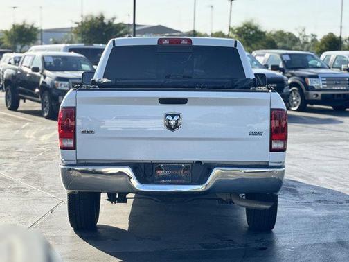 2019 RAM 1500 SLT