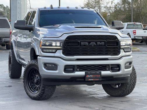 2022 RAM 3500 Limited Mega Cab 4x4 6'4' Box