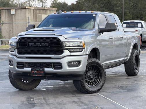 2022 RAM 3500 Limited Mega Cab 4x4 6'4' Box