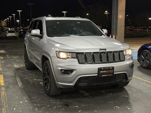 2018 Jeep Grand Cherokee Altitude