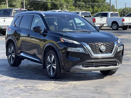 Super Black 2021 Nissan Rogue SL