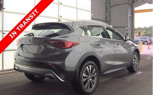 2018 INFINITI QX30 ESSENTIAL