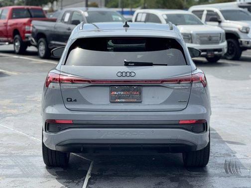 2025 Audi Q4 e-tron Prestige 55 quattro