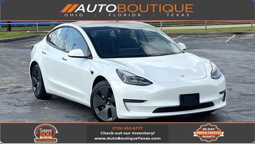 Pearl White Multi-Coat 2022 Tesla Model 3 Long Range