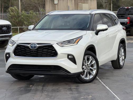 2023 Toyota Highlander Hybrid Limited