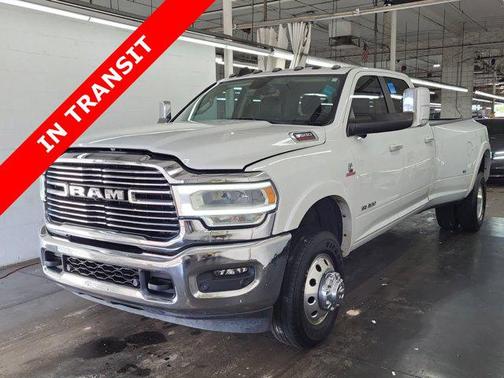 2022 RAM 3500 Laramie Crew Cab 4x4 8' Box
