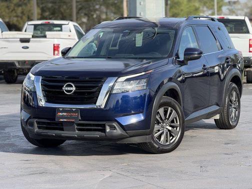2022 Nissan Pathfinder SV 4WD
