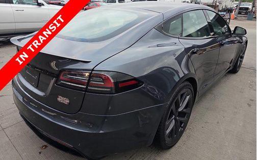 2022 Tesla Model S Plaid