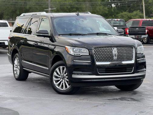 2024 Lincoln Navigator Premiere