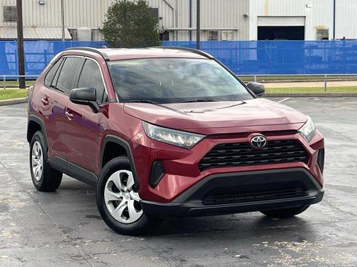 Ruby Flare Pearl 2020 Toyota RAV4 LE