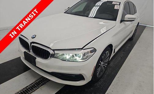 2018 BMW 530 530i