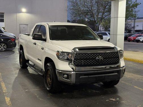 2020 Toyota Tundra SR5