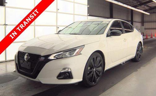 2022 Nissan Altima SR FWD