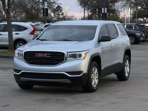 2017 GMC Acadia SLE-1