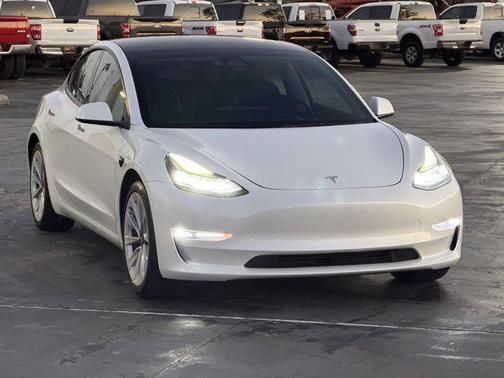 2023 Tesla Model 3 Standard Range