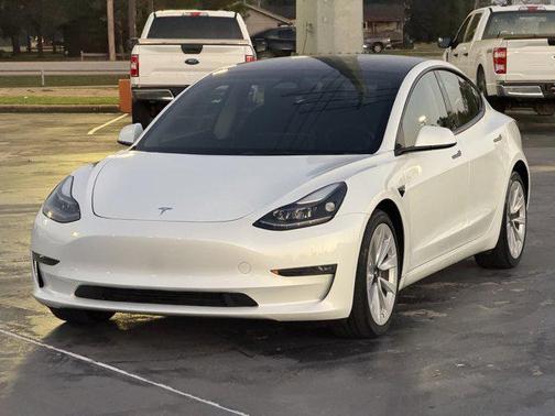 2023 Tesla Model 3 Standard Range